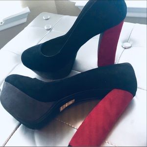 Faux suede red black and grey chunky heel
